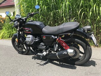 Moto Guzzi V7 850 stone rv.24 - 2