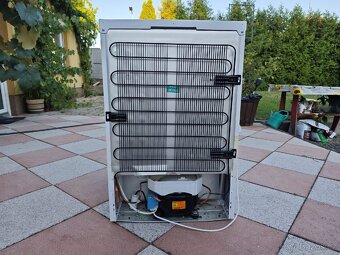 Lednice s mrazákem BEKO - 2
