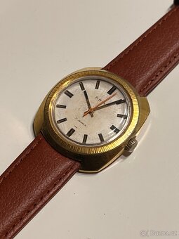 Pozlacené hodinky Prim Hulk - 2