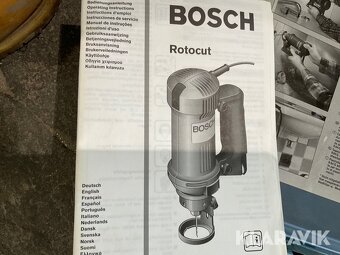 Bosch ROTOCUT Professional horní fréza - 2