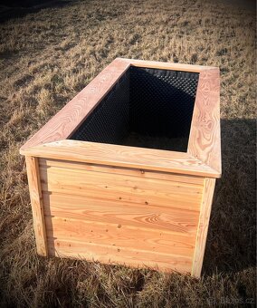 Vyvýšený záhon / truhlík - 2