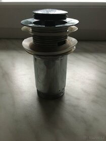 Umyvadlová výpusť click clack - 2