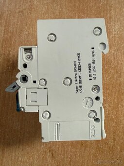 Jistič Hager MBN 316 (3-pólový, 16A) - 2