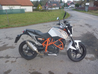 KTM 690 Duke ABS - 2