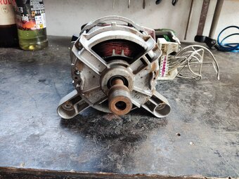 Motor pračky AEG-UOZ112G70 - 2