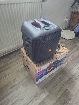 JBL PartyBox Encore Essential - 2