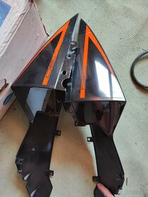 KTM RC 8 R - 2