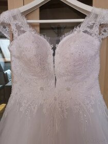 Luxusní svatební šaty - 2