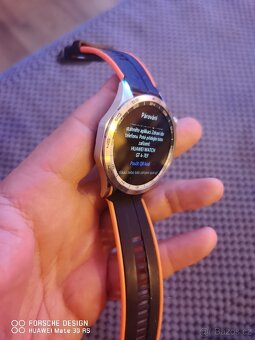 Huawei watch GT4 46mm v top stavu s nabijeckou - 2