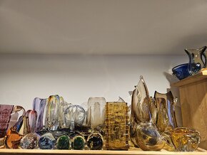 Sbírám STARÉ VÁZY, VÁZIČKY, FIGIRKY, SKLO, PORCELÁN - 2