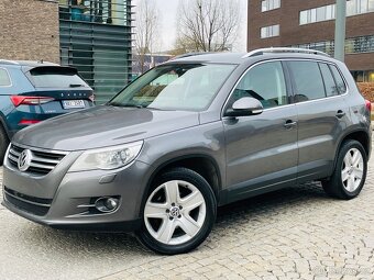 Volkswagen Tiguan 2.0TDI 4x4 AUTOMAT VÝHŘEV KAMERA TAŽNÉ - 2