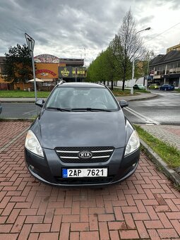 Kia Ceed na náhradní díly - 2