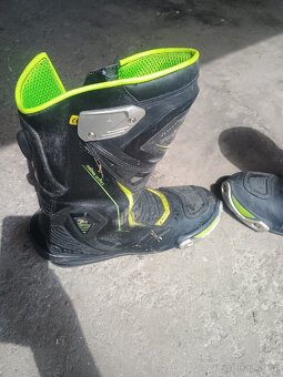 Motorkařske profi boty. - 2