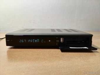 Satelitní přijímač AB CryptoBox 752HD Combo - 2