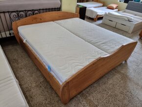 Kvalitní bytelné dvoulůžko Masiv 200x200x58 výška - 2