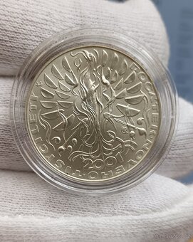 200kč ČNB 2001 - Počátek nového Tisíciletí - 2