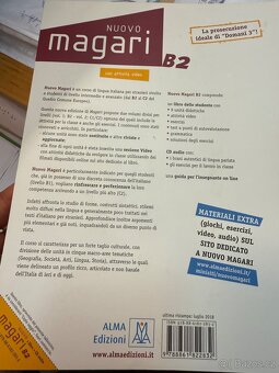 Nuovo magari B2 italština kniha s CD. - 2