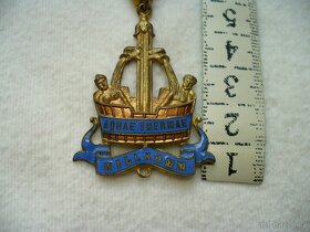 Vzacne oceneni-medaile SPOLKU SCHLARAFFIA-zaloz.1859 v Praze - 2