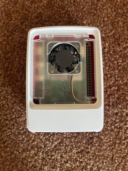 Prodám Raspberry Pi 5 – 8GB RAM + originální case s chladiče - 2