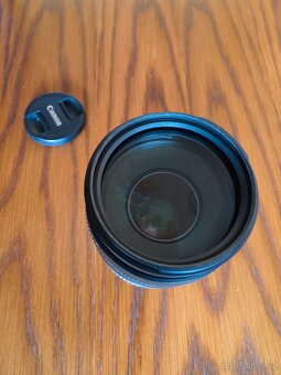 Canon EF 75-300mm f/4-5.6 - 2