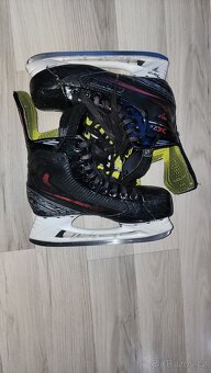 Bauer Vapor x2.6 hokejove brusle 38.5 (5 D) - 2