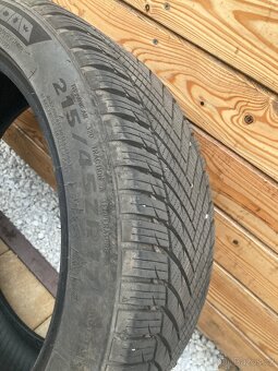 Celoroční pneu 215/45 R17, 91 W - 2