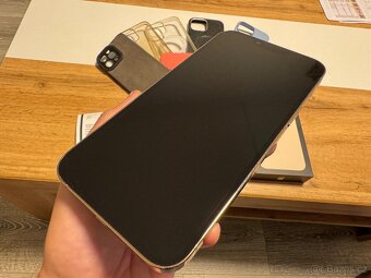 Apple iPhone 13 Pro Max zlatý 256gb - 2
