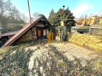 Prodej rodinného domu se zahradou v obci Bošice u Svojšic, 4 - 2