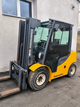 Vysokozdvižný vozík Jungheinrich DFG 540s/4T/Diesel - 2