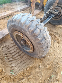 Náprava vlek - kola 10,5-16 - 2