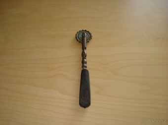 Staré mosazné rádlo - 2