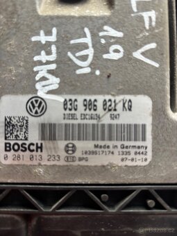 Škoda octavia II,VW golf V 1.9 TDi 77 kw-řídícíi  jednotka m - 2