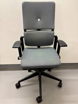 Kancelářská židle Steelcase Please - 2