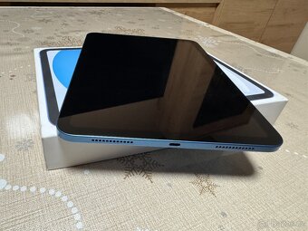iPad 10.9" 64GB WiFi Modrý - záruka 11 měsíců - 2