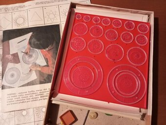 staré hry Inspiro a Halma - 2