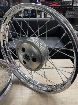 Kola Jawa pionýr - 2