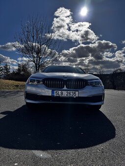 SLEVA / Perfektní BMW 530xD Touring (195 kW), bez nehody - 2