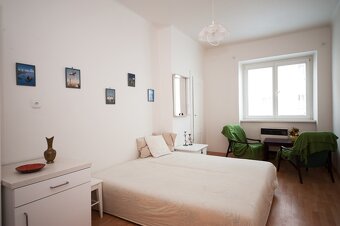Výprodej - prodám gauč, dvoje křesla, - 2