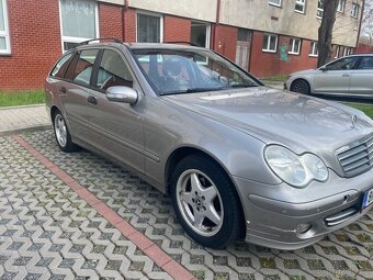 Mercedes Benz w203 c200 - 2