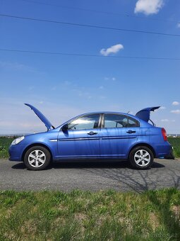 Hyundai Accent rv.2011 - 2