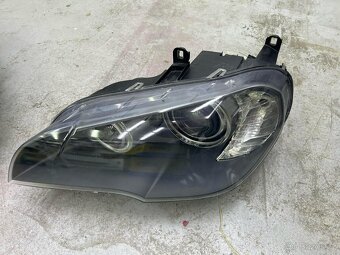 ORIGINÁL PŘEDNÍ SVĚTLA BIXENON BMW X5 E70 - 2