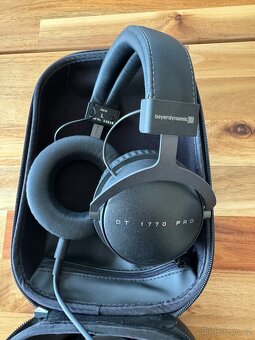Uzavřená Studiová sluchátka Beyerdynamic DT 1770 Pro 250 Ohm - 2