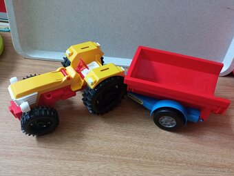 Plastový traktor s vlečkou 40 cm - 2