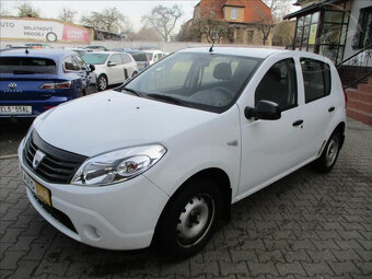 Dacia Sandero 1,4 i - 2