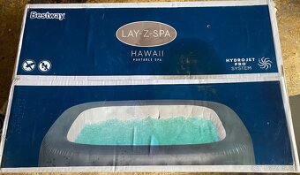 Vířivka Lay-Z-Spa Hawaii HydroJet Pro - 2