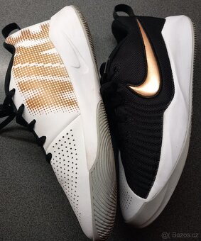 Dětské basketbalové Nike Team Hustle Quick, vel.38 - 2