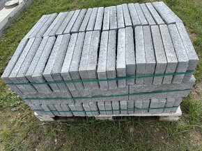 Obklad štípaný blok - 2