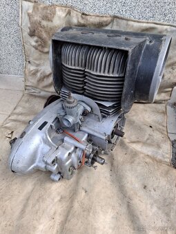 Velorex 350/16 - 2