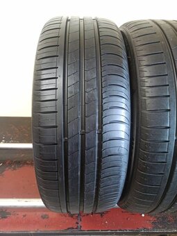 Hankook 195/55 R16 87V 1x6,5mm; 1x5,5mm - 2