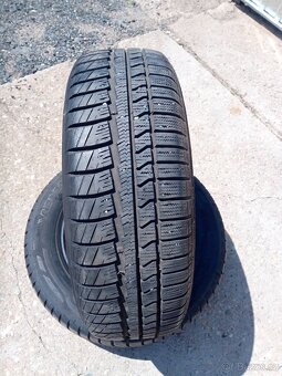 2ks celoročních pneu zn. Vredestein 185/65 R 15 - 2